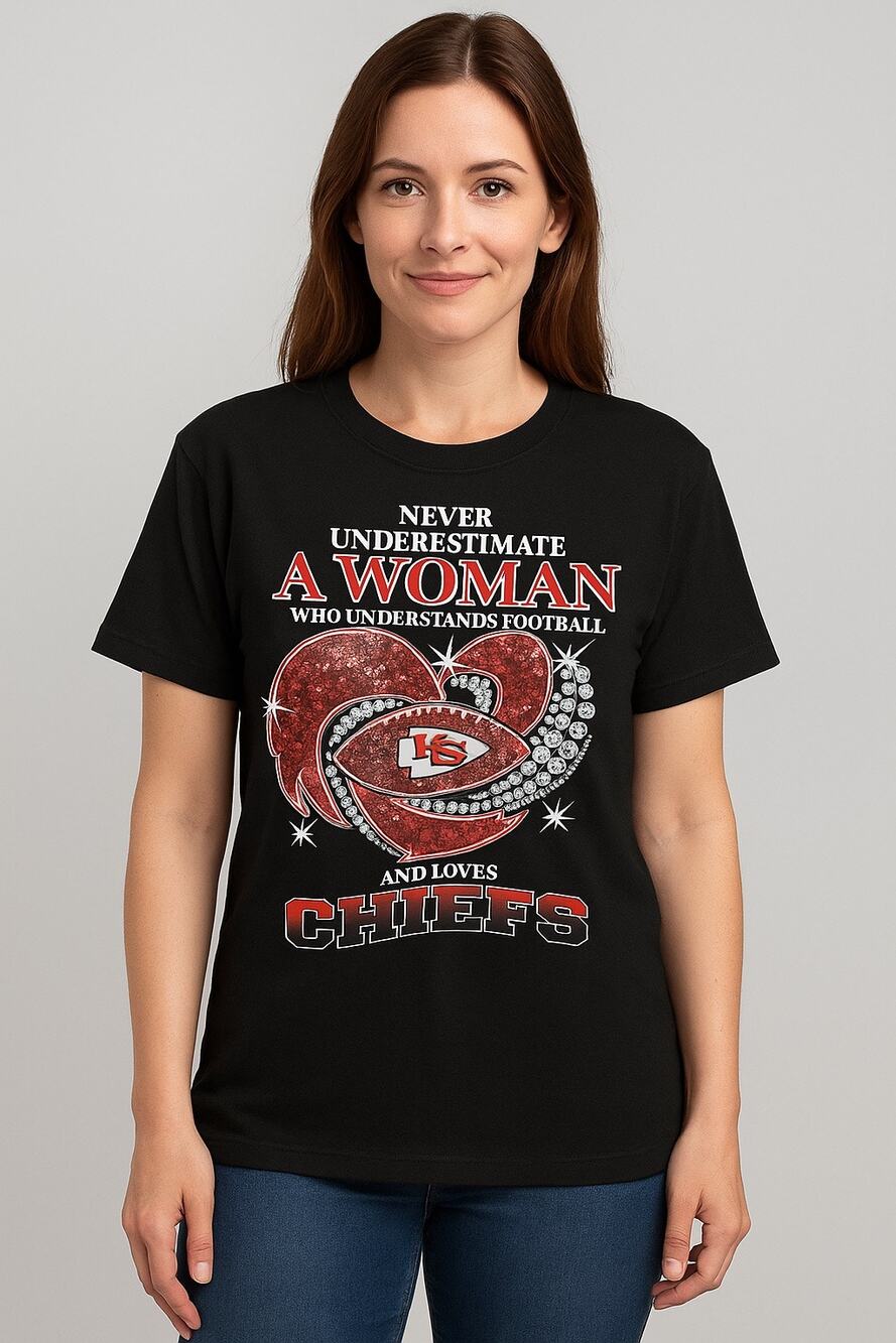 Woman’s Chiefs Shirt Size Large